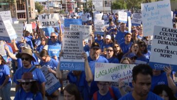 Teachers' union to challenge state law preventing teachers from striking